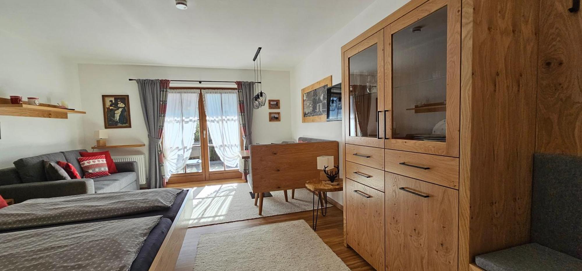 Haus Kirchplatz Apartment Reit im Winkl Bagian luar foto